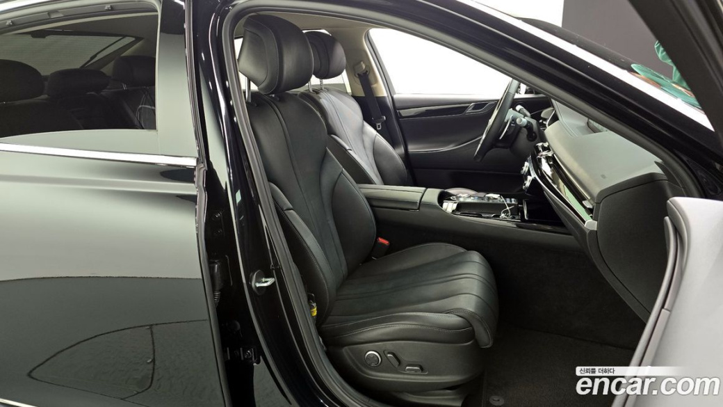 Genesis G80 Gasoline 2.5 Turbo AWD, 2023