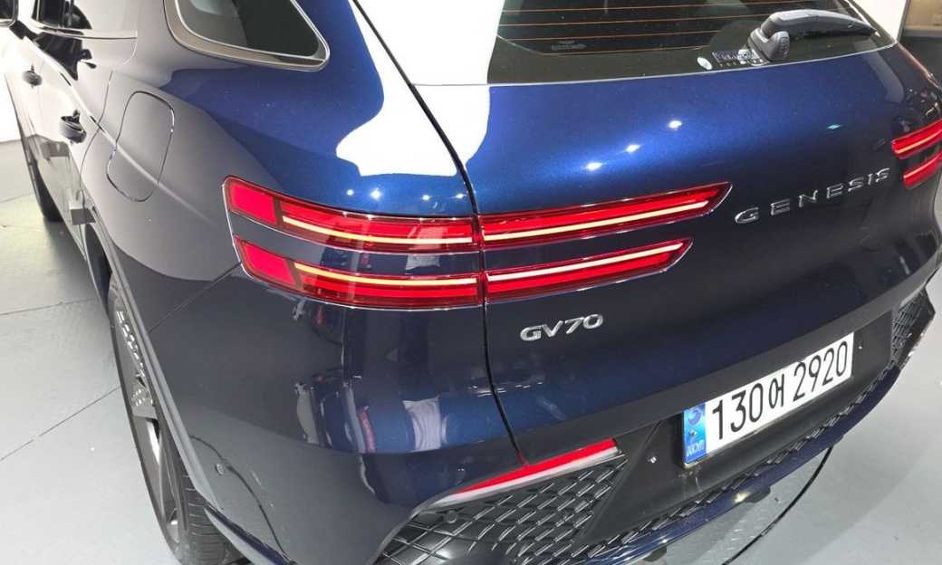 Genesis GV70 2.5T Gasoline 2WD, 2021