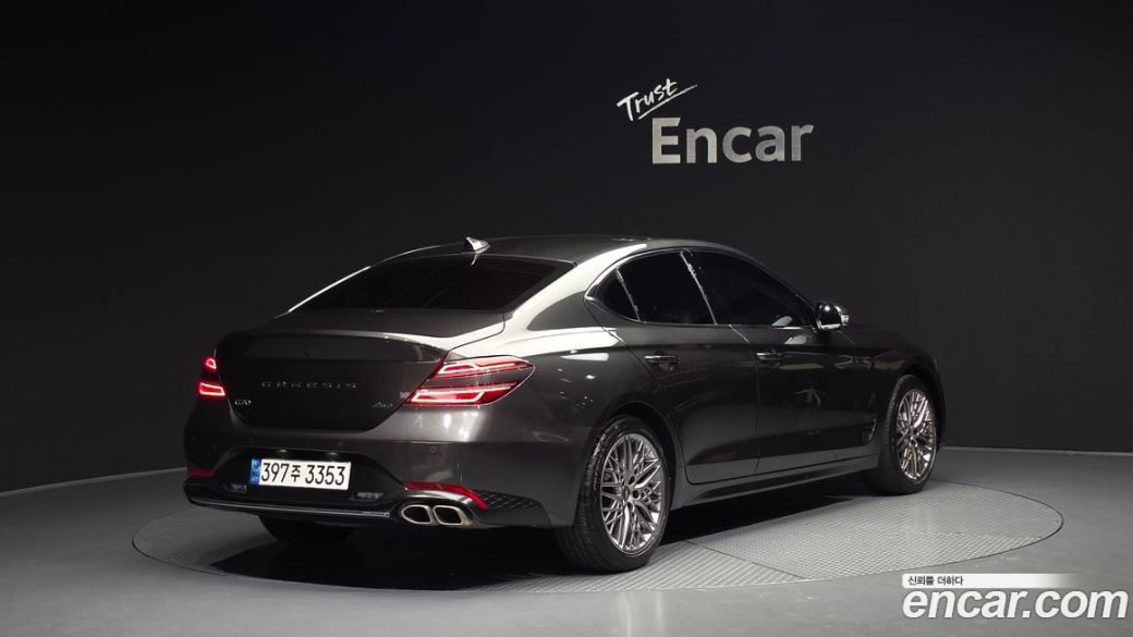Genesis G70 Gasoline 2.0T 4WD, 2022