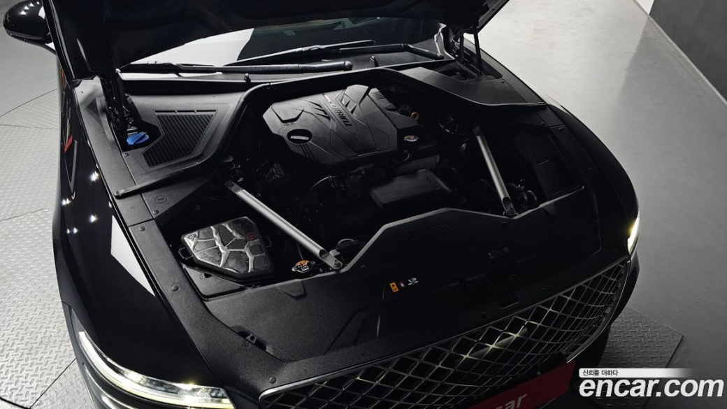 Genesis G80 Gasoline 2.5 Turbo AWD, 2024