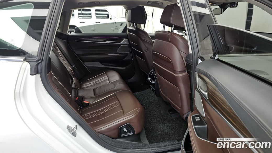 BMW Gran Turismo 630i xDrive Luxury, 2022