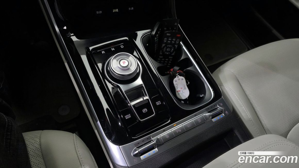 Kia Carnival 9-Seater Noblesse, 2022