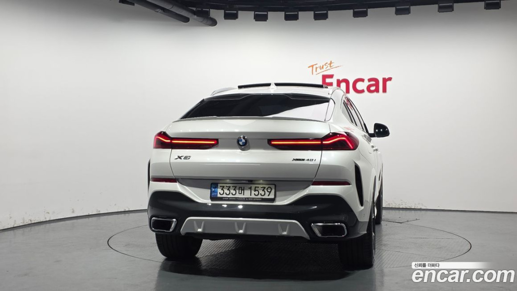 BMW X6 xDrive40i M Sport, 2023