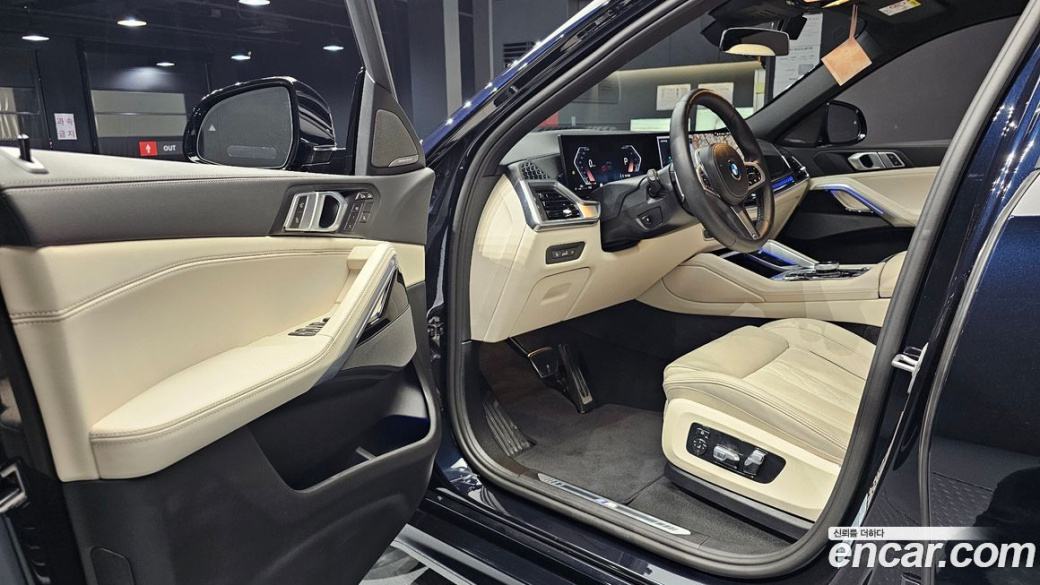 BMW X6 xDrive40i M Sport, 2025