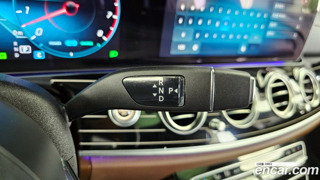 Mercedes-Benz E-Class E450 4MATIC Exclusive, 2023