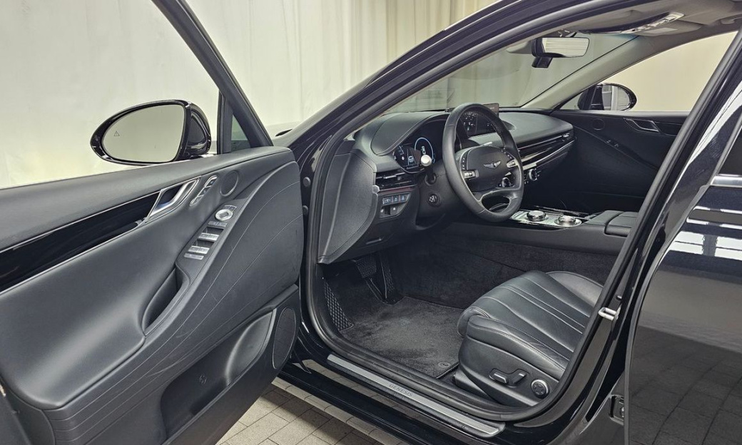 Genesis G80 Gasoline 2.5 Turbo AWD, 2024