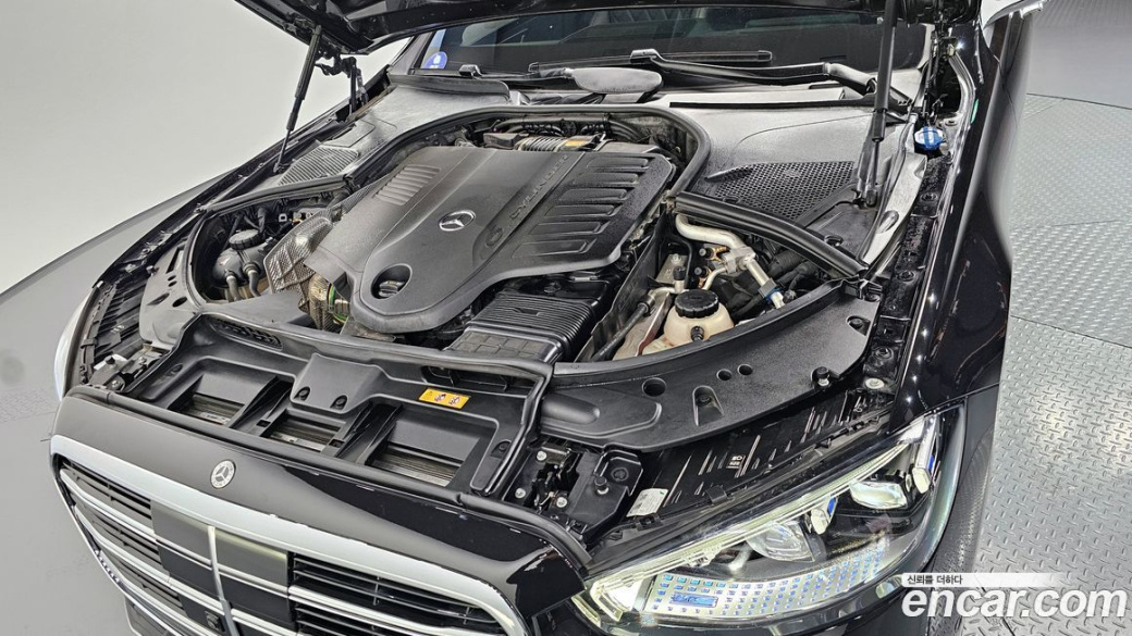 Mercedes-Benz S-Class S500L 4MATIC, 2024