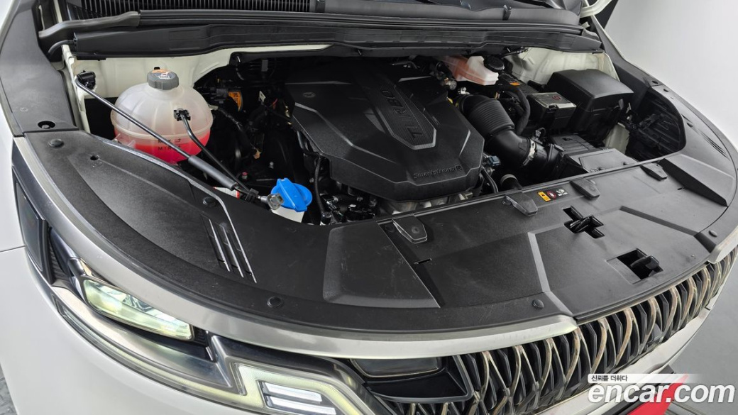 Kia Carnival 7-Seater Signature, 2022