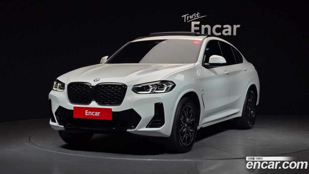 BMW X4 xDrive20i M Sport, 2022