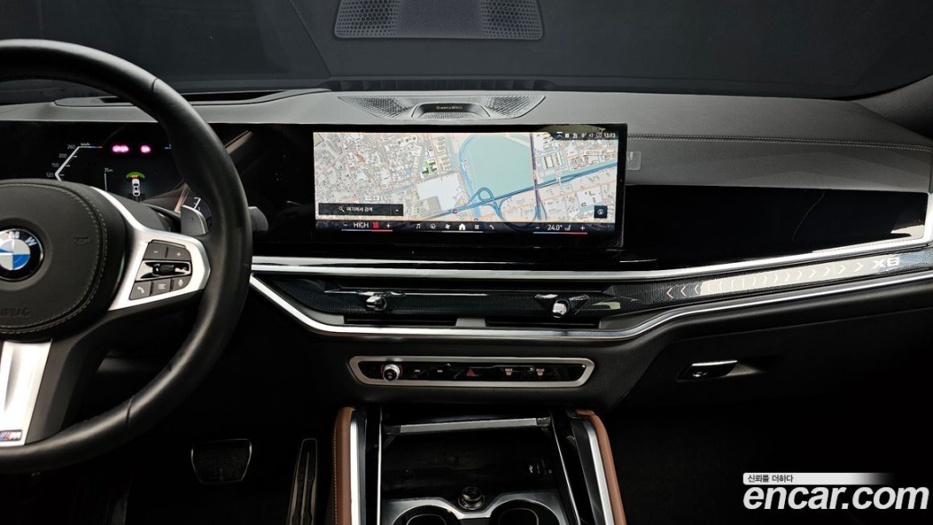 BMW X6 xDrive40i M Sport, 2025