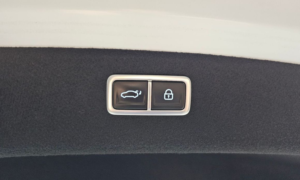 Genesis G80 Gasoline 2.5 Turbo 2WD, 2025