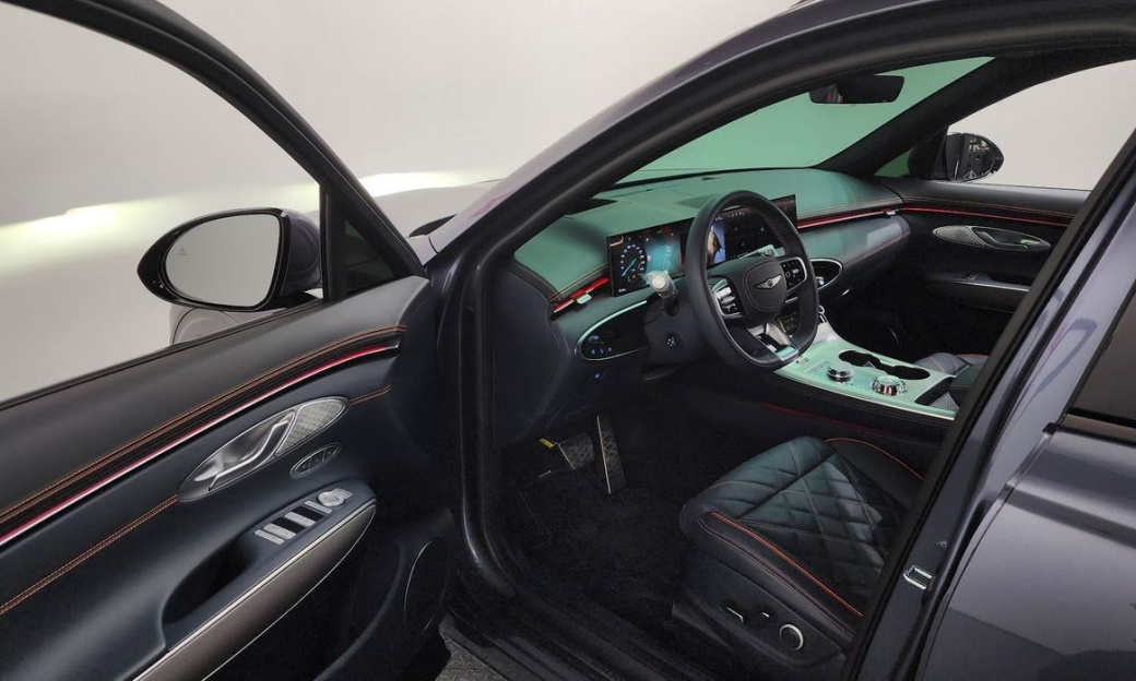 Genesis GV70 2.5T Gasoline AWD, 2026