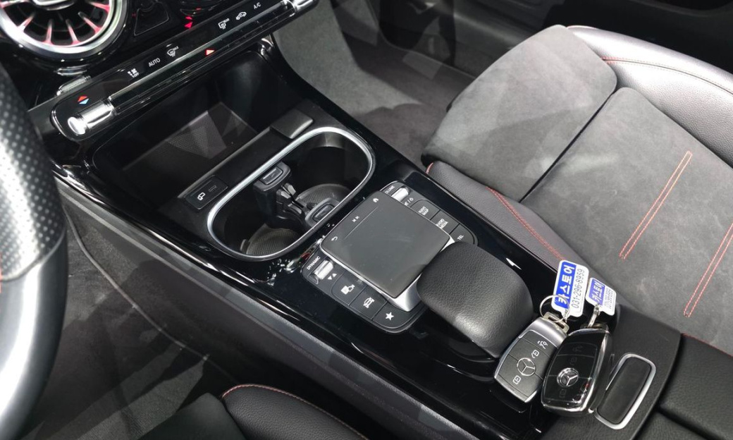 Mercedes-Benz CLA-Class CLA250 4MATIC, 2023