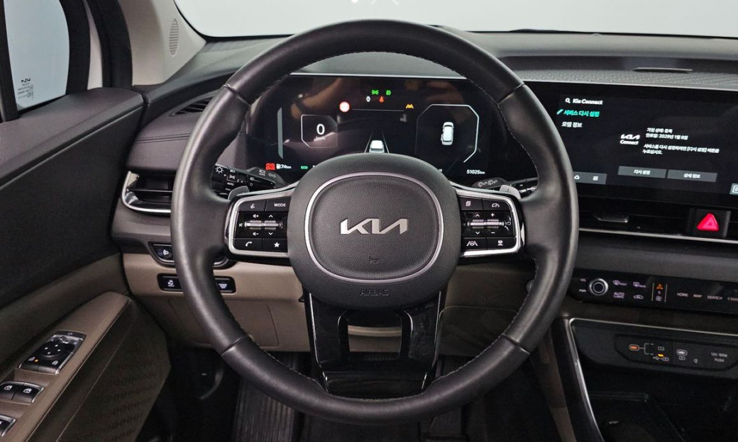 Kia Carnival 9-Seater Noblesse, 2024