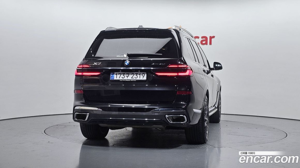 BMW X7 xDrive 40i M Sport 6STR, 2025