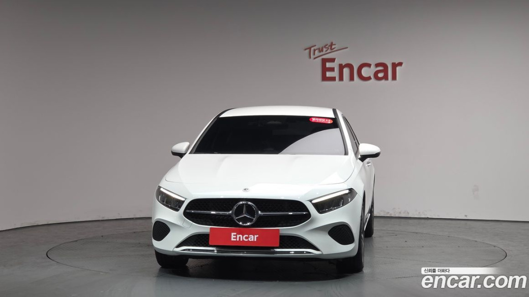 Mercedes-Benz A-Class A220 Sedan, 2026