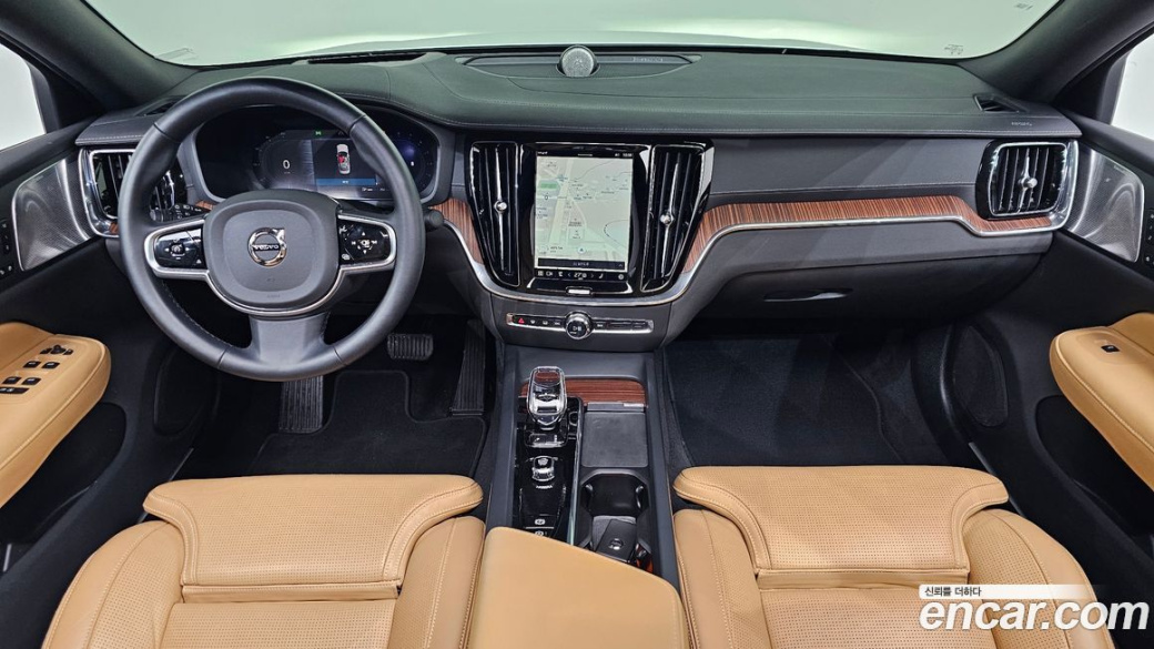 Volvo S60 B5 Ultra Bright, 2025