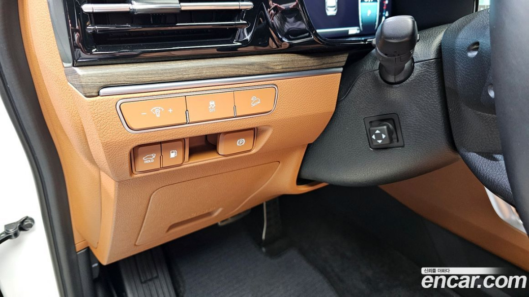 Kia Mohave Diesel 3.0 4WD 6-Seater, 2023
