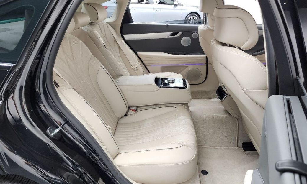 Genesis G80 Gasoline 2.5 Turbo AWD, 2025