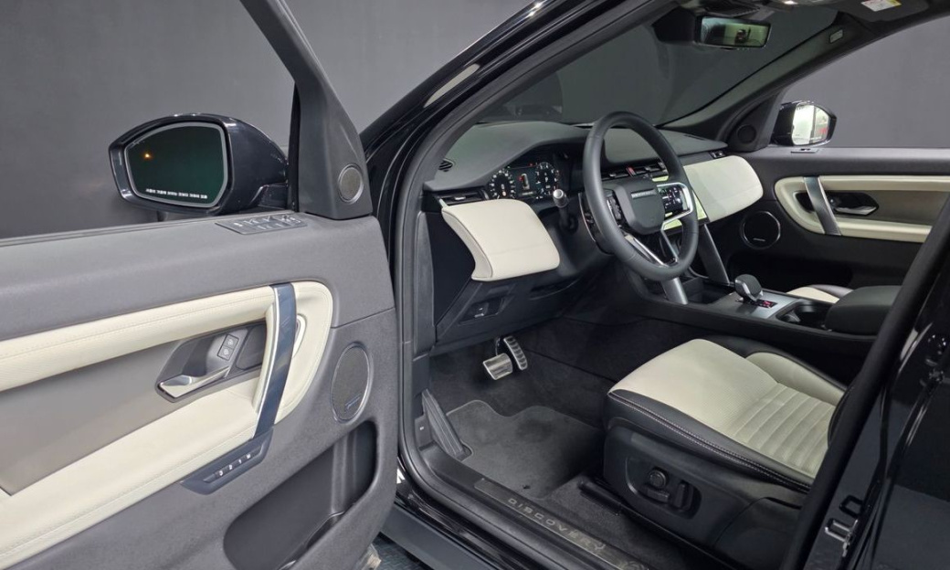 Land Rover Discovery Sport P250 Dynamic SE, 2025