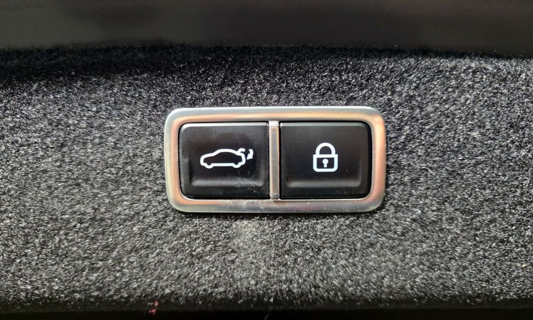 Genesis G80 Gasoline 2.5 Turbo AWD, 2025