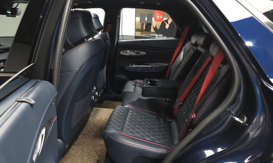 Genesis GV70 2.5T Gasoline 2WD, 2021