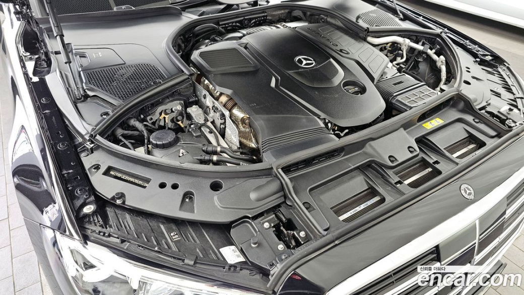 Mercedes-Benz S-Class S400 d 4MATIC, 2022