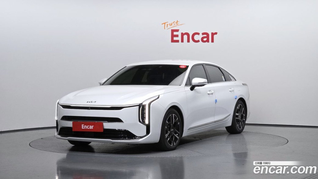 Kia K8 2.5 Gasoline 2WD, 2025
