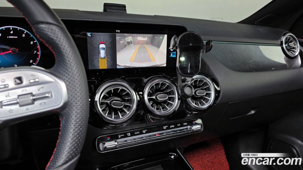 Mercedes-Benz GLA-Class GLA250 4MATIC, 2022