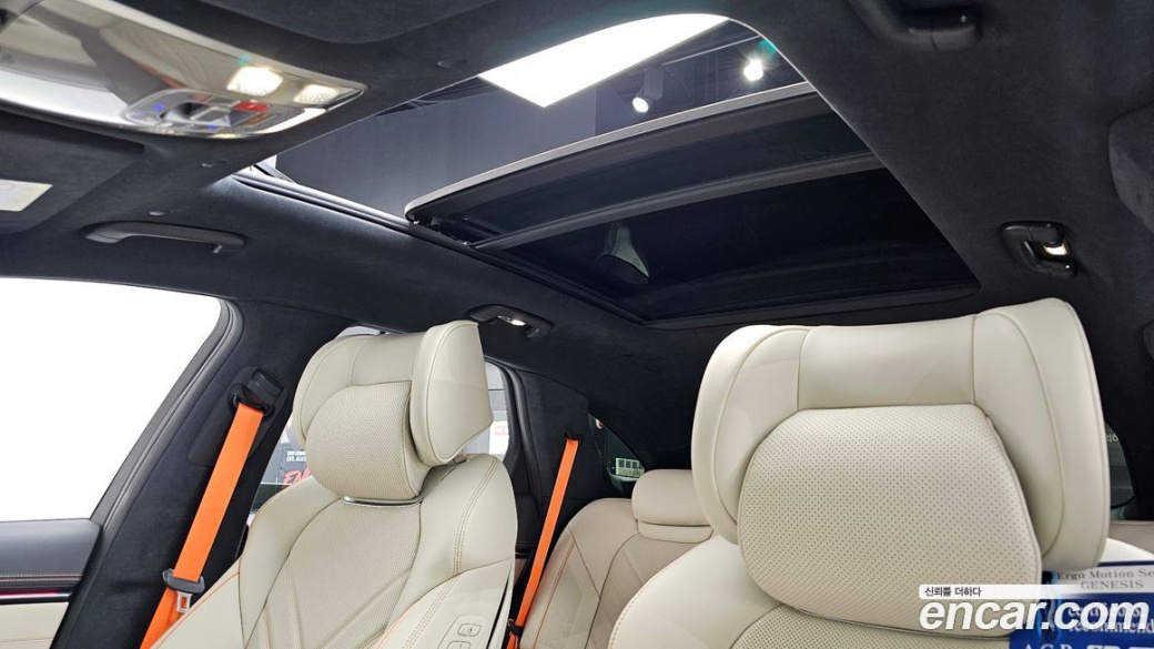 Genesis GV70 2.5T Gasoline AWD, 2025