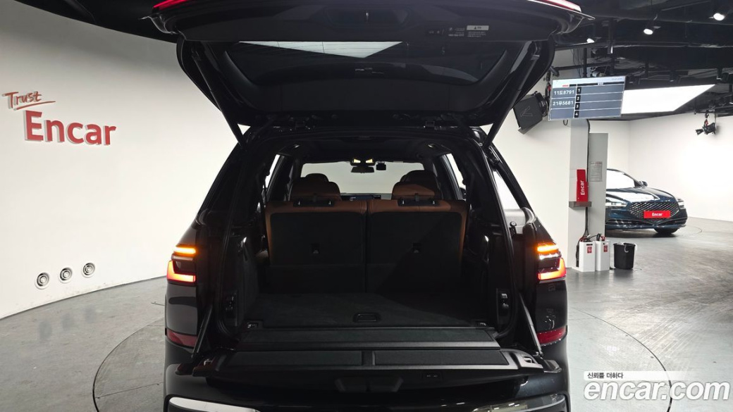BMW X7 xDrive 40i M Sport 6STR, 2024