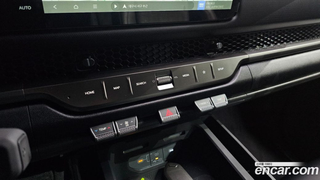 Kia Tasman 2.5T Gasoline 4WD, 2026