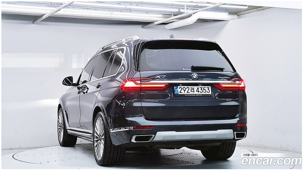BMW X7 xDrive 40i Design Pure Excellence 6-Seater, 2022