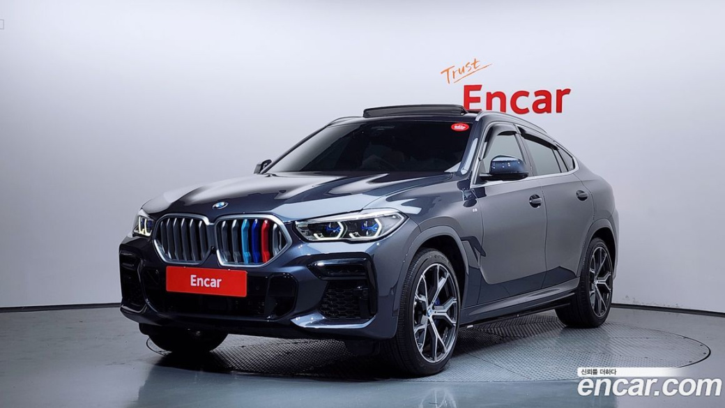 BMW X6 xDrive40i M Sport, 2022