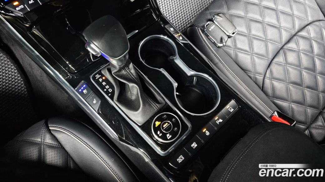 Kia Mohave Diesel 3.0 4WD 6-Seater, 2022