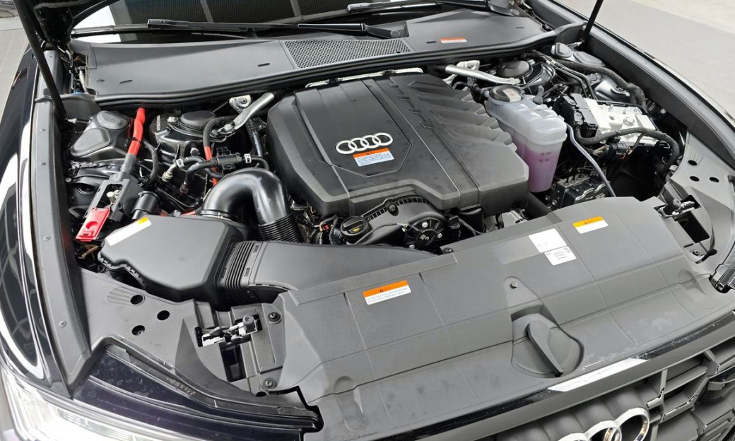 Audi A6 45 TFSI Premium, 2025
