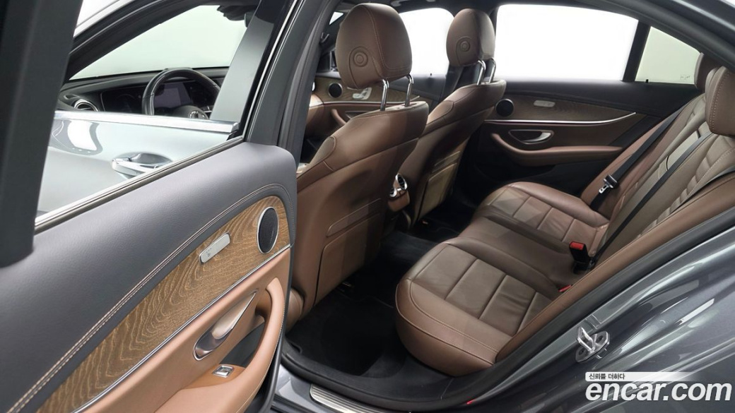 Mercedes-Benz E-Class E250 Exclusive, 2022