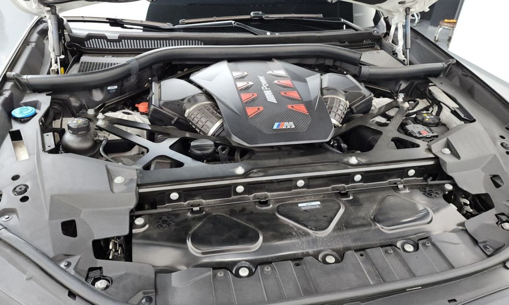 BMW X5M 4.4 Competition, 2024