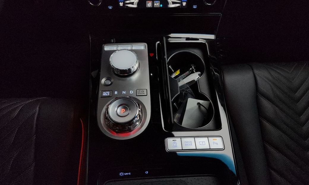 Genesis G80 Gasoline 2.5 Turbo 2WD, 2026