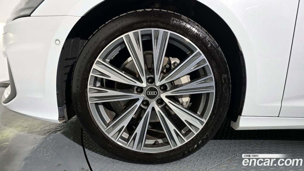 Audi A6 45 TFSI Quattro Premium, 2023