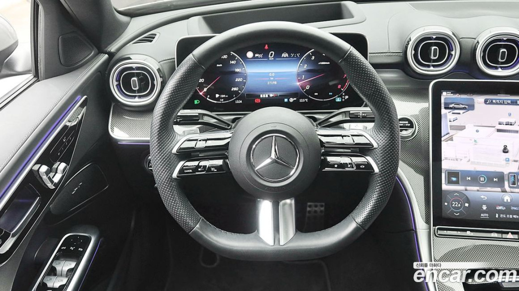 Mercedes-Benz C-Class C300 4MATIC AMG Line, 2023