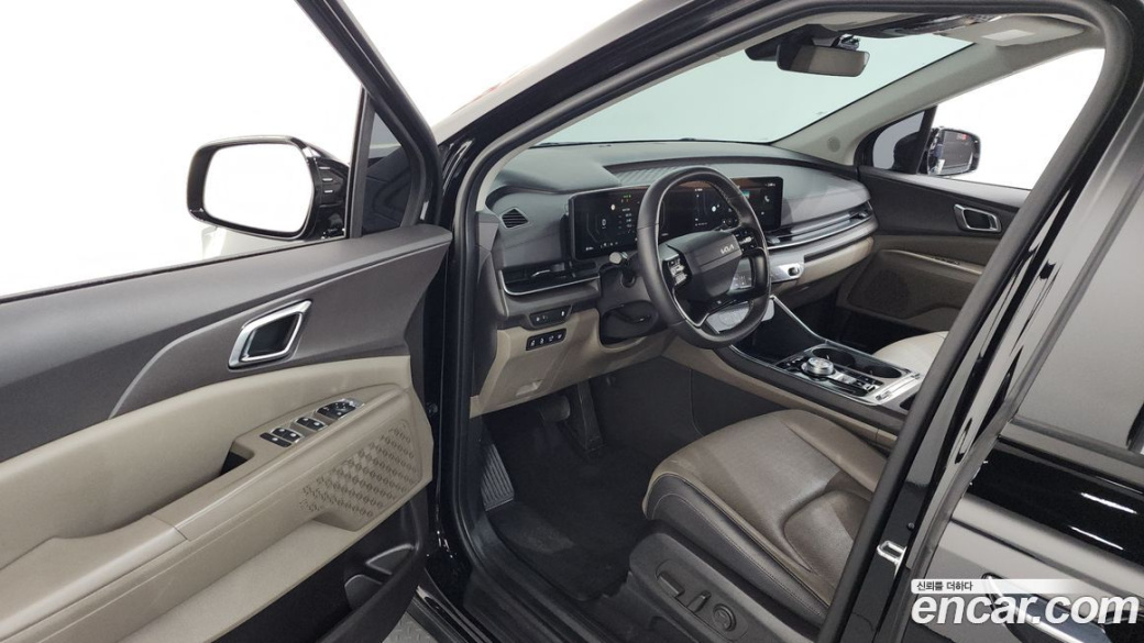 Kia Carnival 7-Seater Noblesse, 2025