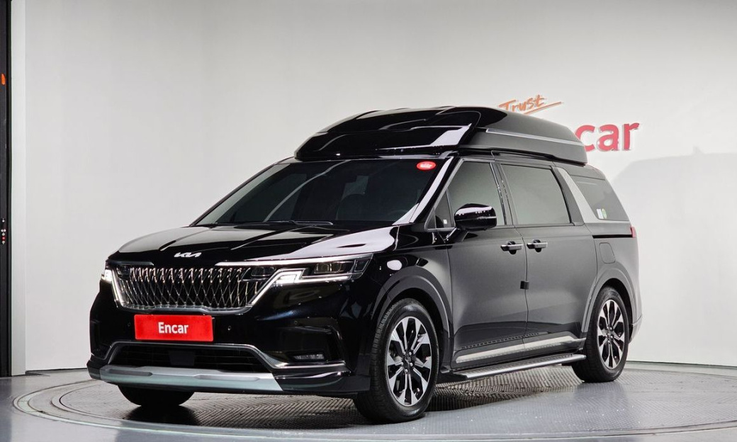 Kia Carnival 7-Seater Hi-Limousine, 2023