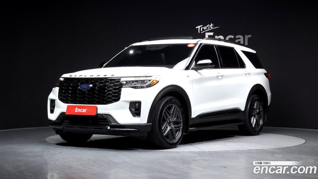 Ford Explorer 2.3 ST-Line 4WD, 2025