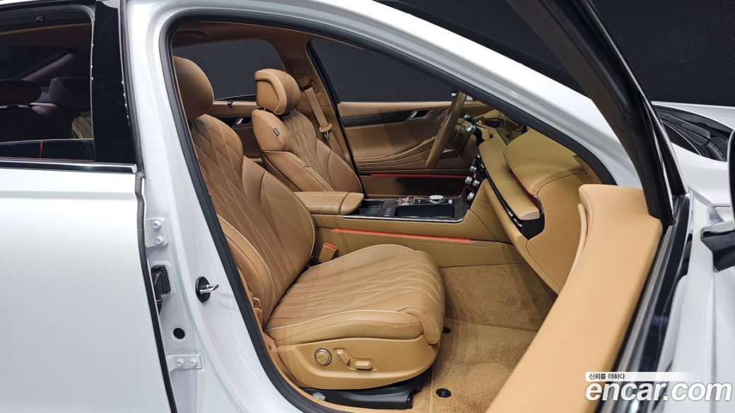 Genesis G80 Gasoline 2.5 Turbo AWD, 2025