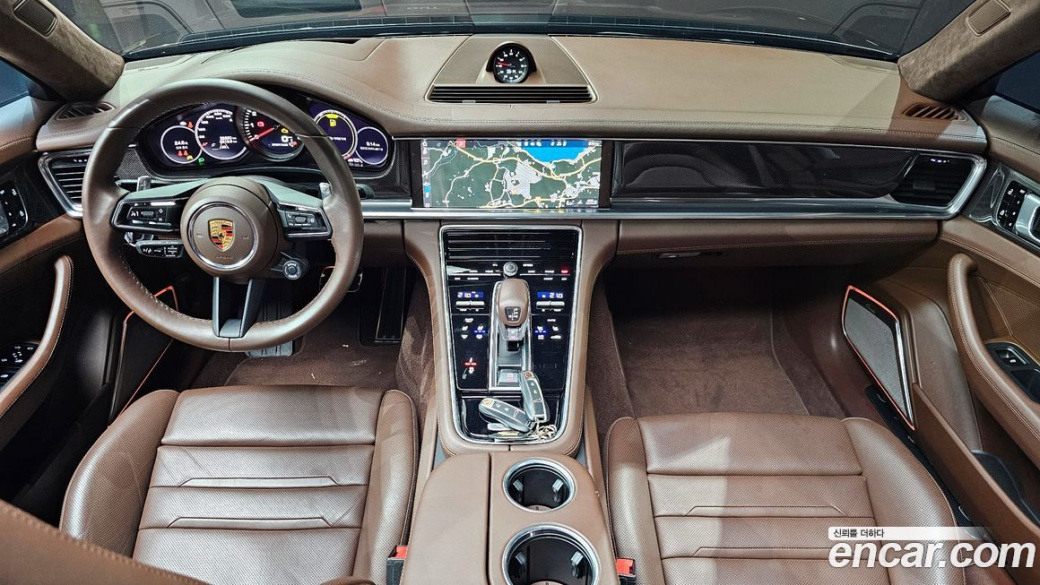 Porsche Panamera 4.0 Turbo S, 2021