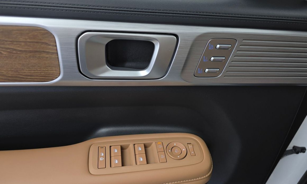 Hyundai Santafe Gasoline 2.5T 2WD, 2024