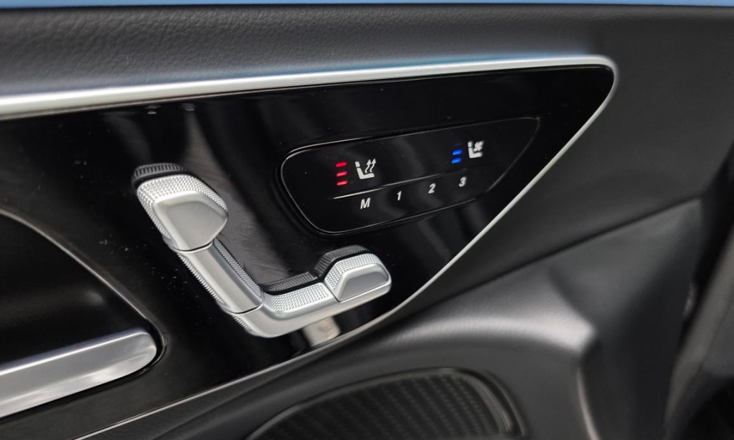 Mercedes-Benz E-Class E200 Avantgarde, 2025