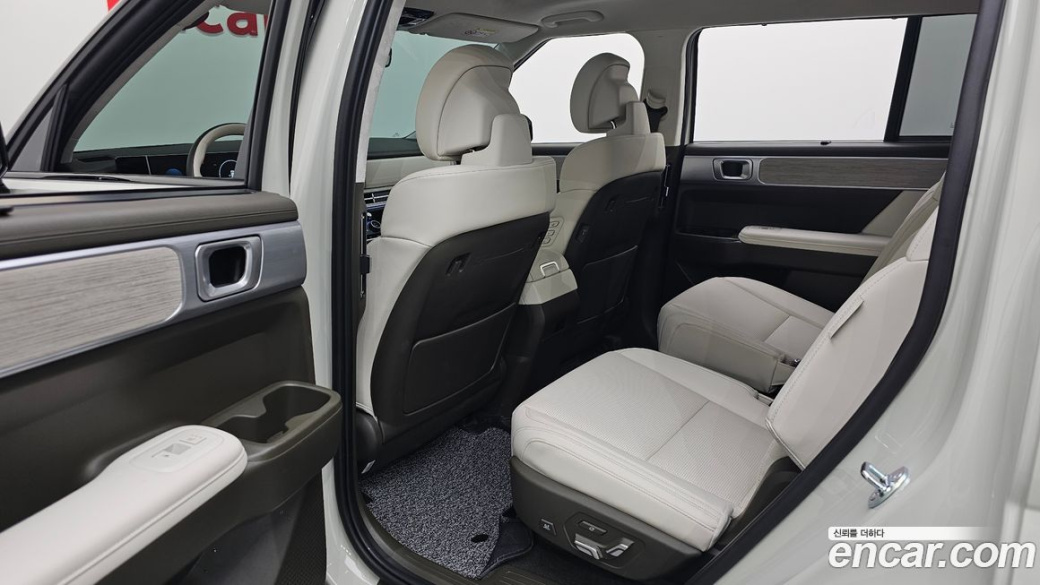 Hyundai Santafe Gasoline 2.5T 4WD, 2025