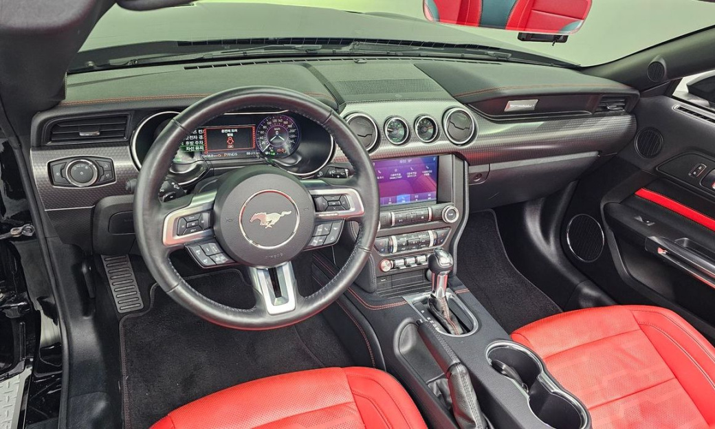 Ford Mustang GT Convertible, 2022